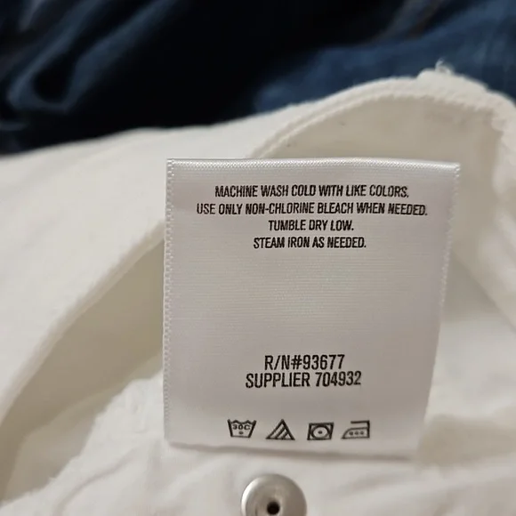 Jeans - Picture 4 of 4